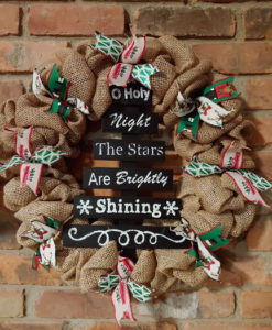 O Holy Night The Stars are Brightly Shining 16" Burlap Christmas Wreath