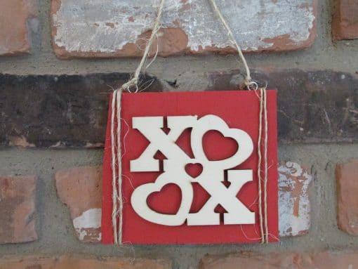 Valentines Day XOXO Wood Sign