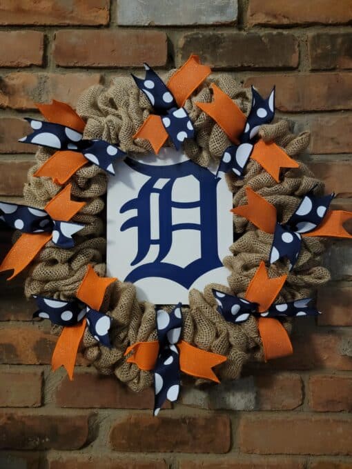 Detroit Tigers 16" Burlap Wreath Door Decor